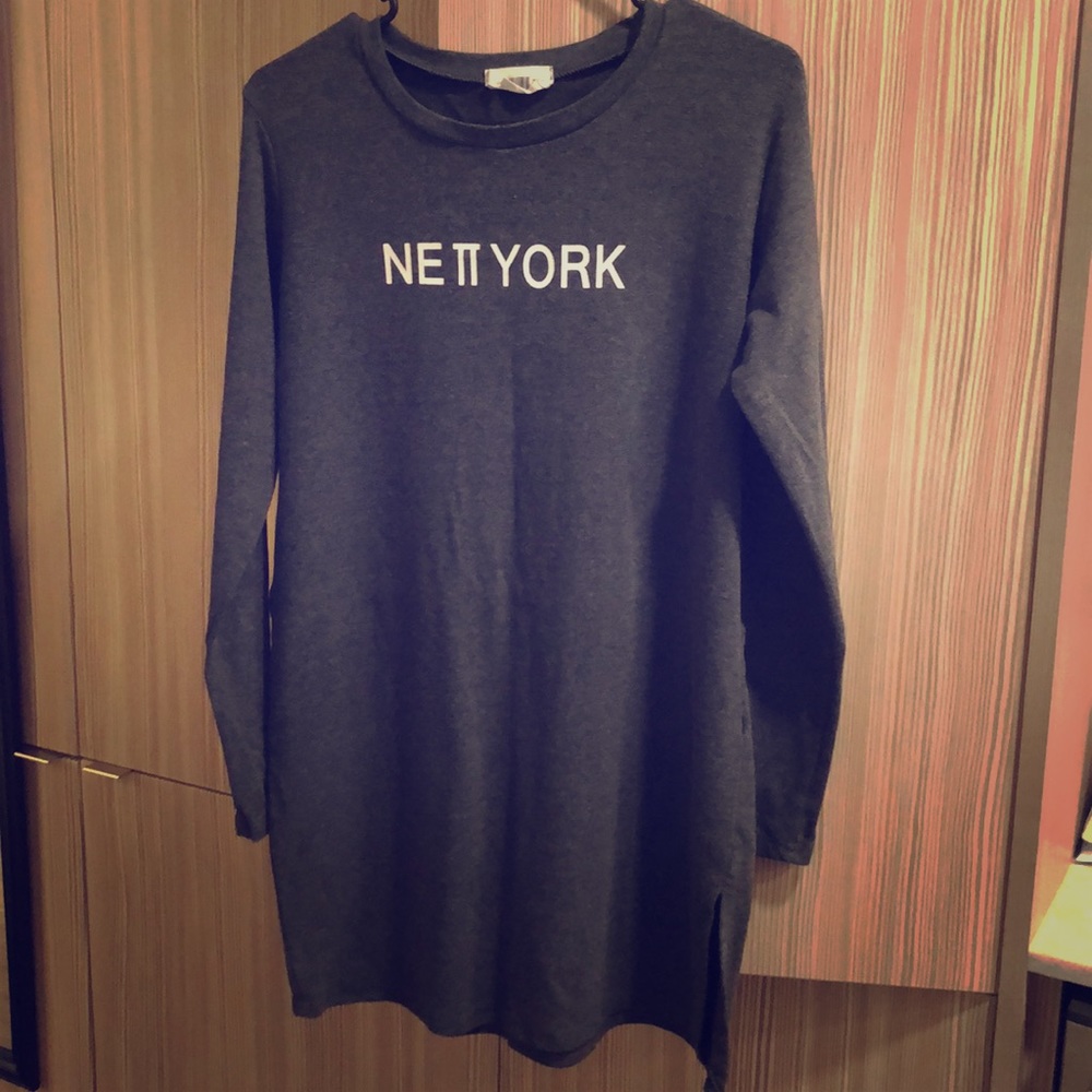 Dark grey long tee